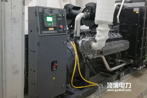 發(fā)電機(jī)廠家指南:如何購買柴油發(fā)電機(jī)組作為企業(yè)備用電源